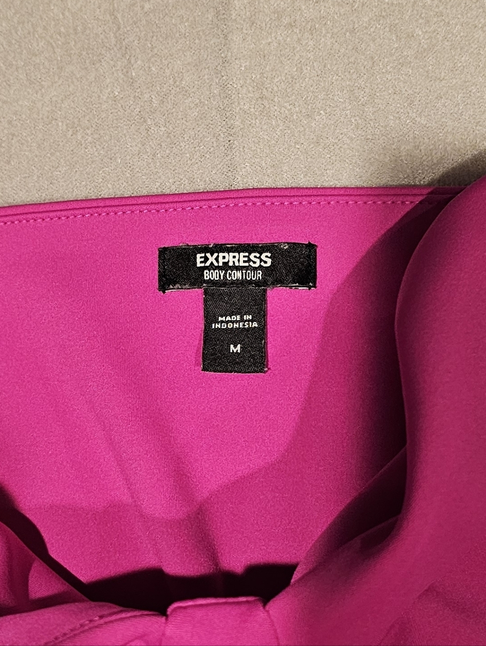 Express Bodycon Hot Pink Structured‎ One-Piece Bodysuit Size M - Picture 2 of 4